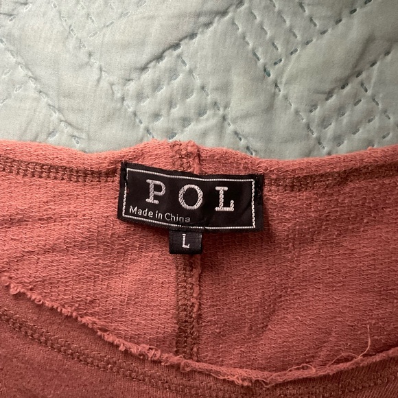 POL Lace Trim Women's Top in Dusty Pink - Picture 3 of 3